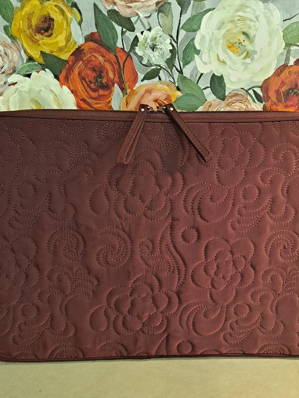 Vera Bradley Merlot Quilted Cotton Stitched Floral Zip Padded Laptop Sleeve
